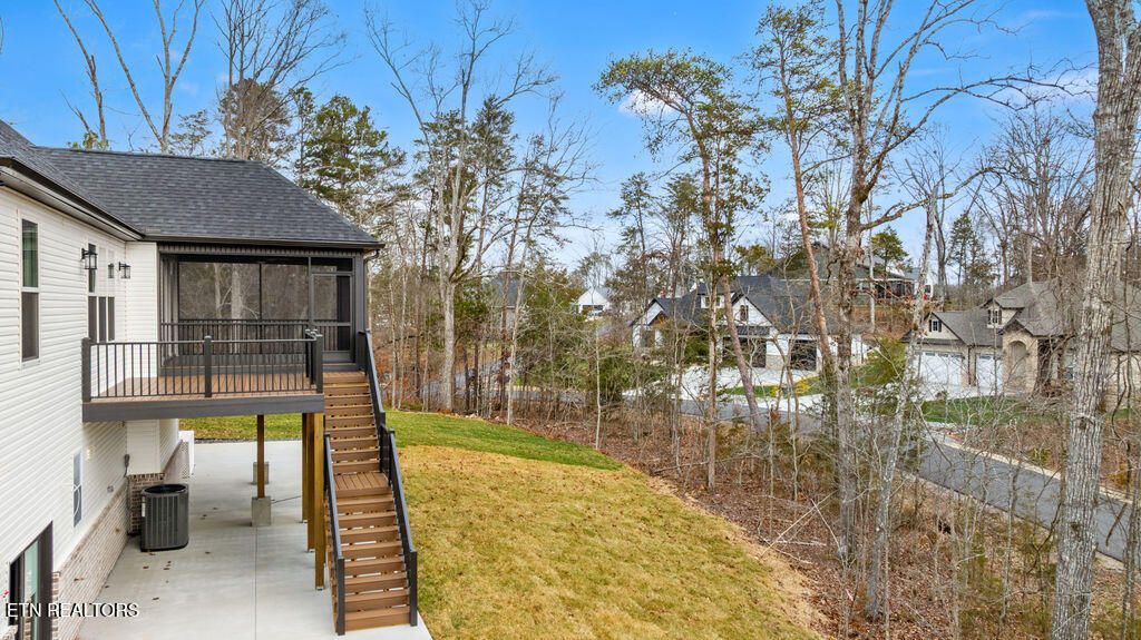 Photo of 412 Elohi Place, Loudon, TN 37774 (MLS # 1324363)