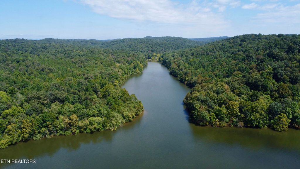 Photo of 400 Little Dogwood Valley Rd, Kingston, TN 37763 (MLS # 1275465)