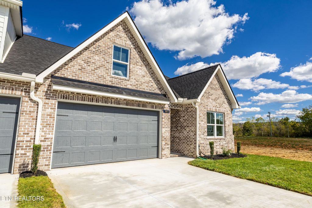 Photo of 160 River Park Lane, Sweetwater, TN 37874 (MLS # 1317036)