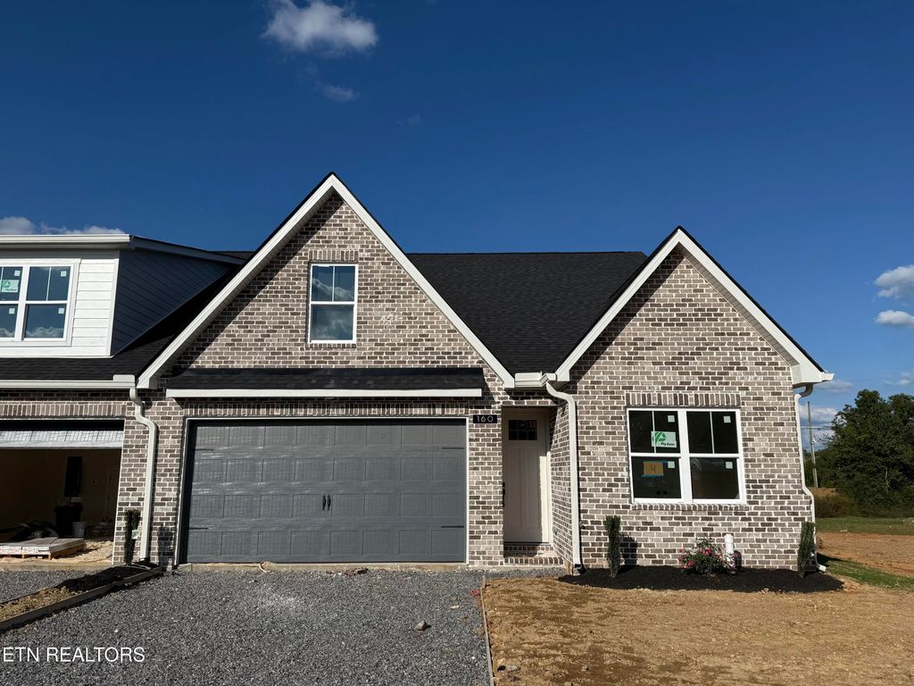Photo of 160 River Park Lane, Sweetwater, TN 37874 (MLS # 1317036)