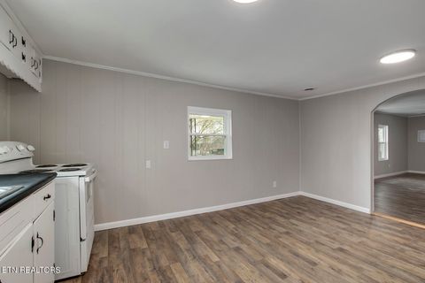 Tiny photo for 1618 Hogan St, Athens, TN 37303 (MLS # 1330148)