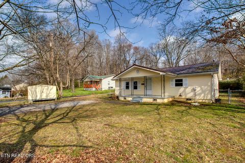 Tiny photo for 1618 Hogan St, Athens, TN 37303 (MLS # 1330148)