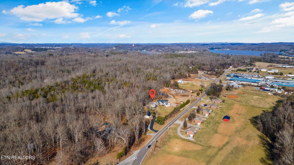 Photo of 3760 Louisville Rd, Louisville, TN 37777 (MLS # 1250664)