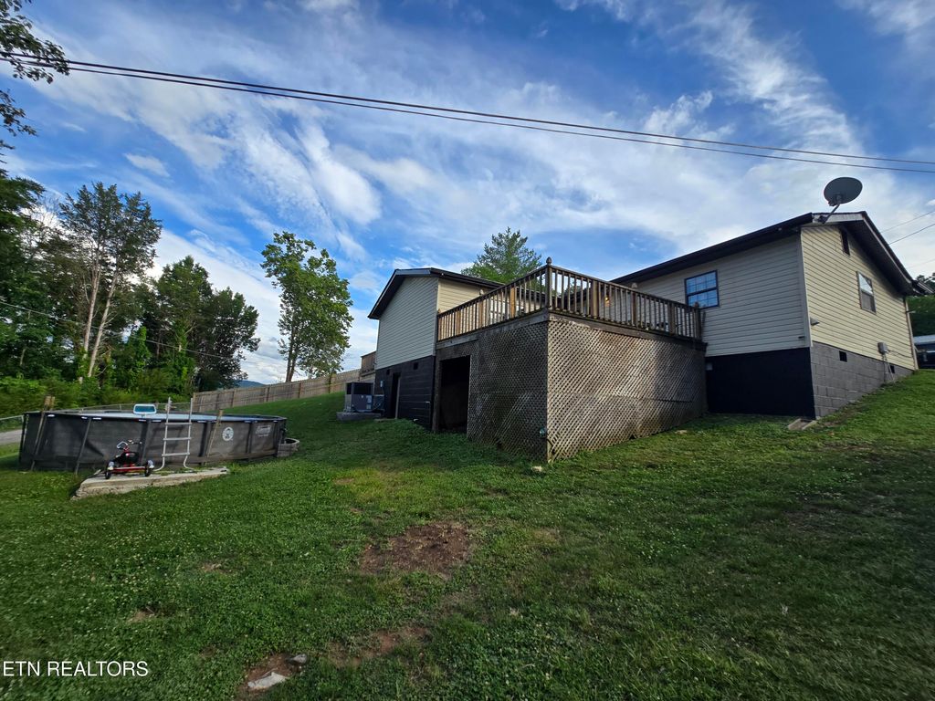 Photo of 196 Cedar Lane, New Tazewell, TN 37825 (MLS # 1342352)