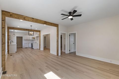 Tiny photo for 2535 Belmont Heights Ave, Knoxville, TN 37921 (MLS # 1318855)