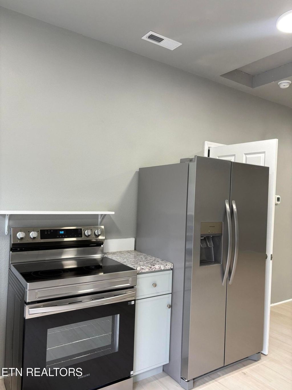 Photo of 415 Woody Ave #415, Harriman, TN 37748 (MLS # 1338055)