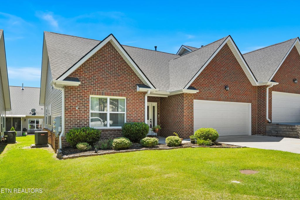 Photo of 1117 Fellin View Way, Sevierville, TN 37876 (MLS # 1343636)