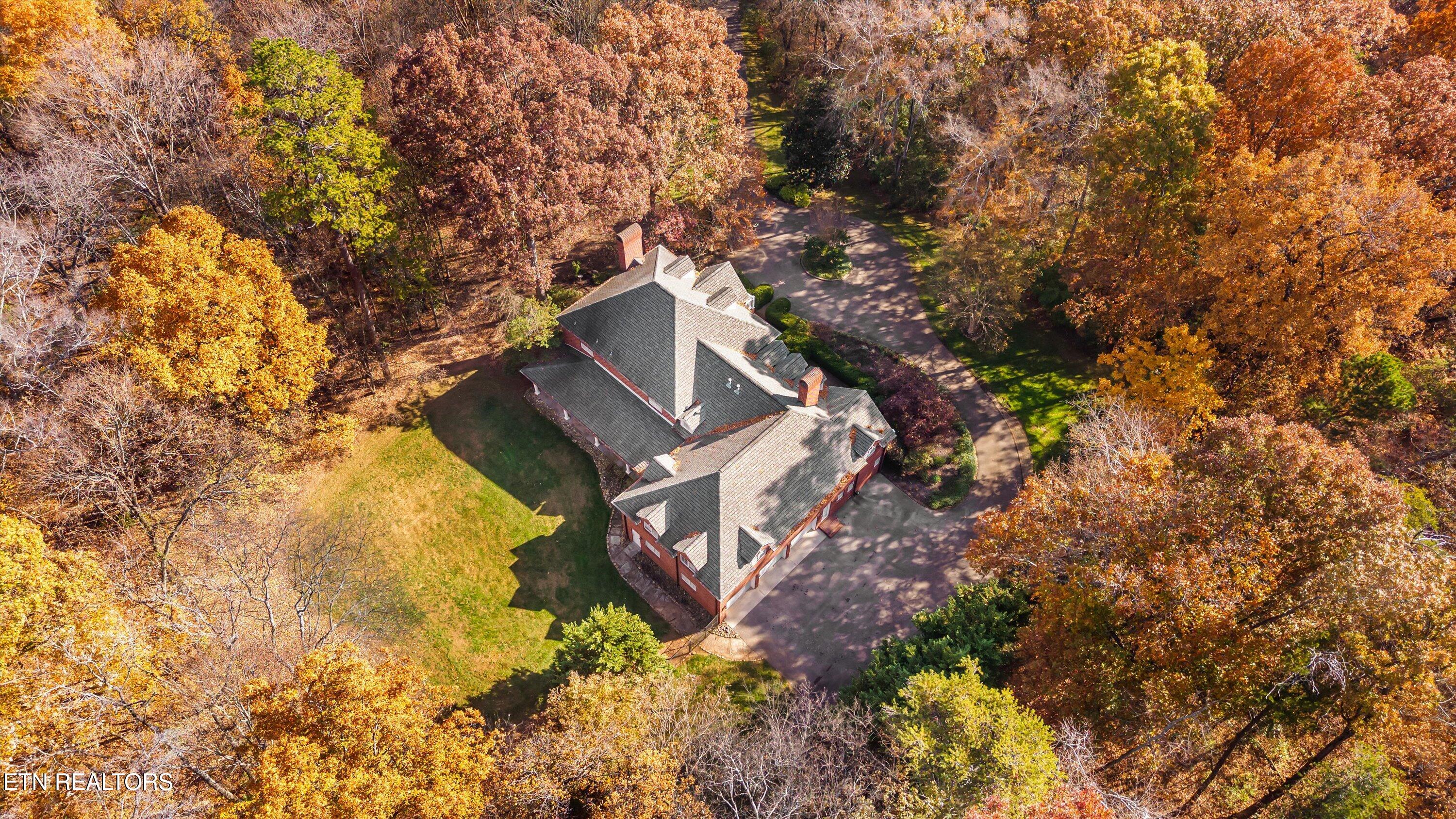 2621 Carpenters Grade Rd