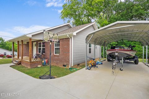 Tiny photo for 320 W Walnut St, Madisonville, TN 37354 (MLS # 1340554)