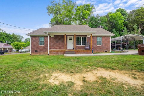 Tiny photo for 320 W Walnut St, Madisonville, TN 37354 (MLS # 1340554)