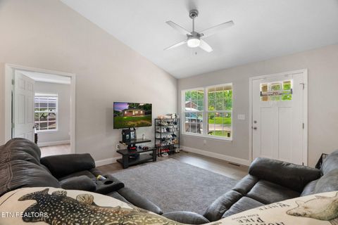 Tiny photo for 320 W Walnut St, Madisonville, TN 37354 (MLS # 1340554)