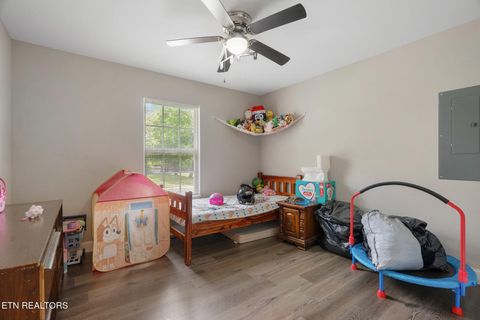 Tiny photo for 320 W Walnut St, Madisonville, TN 37354 (MLS # 1340554)