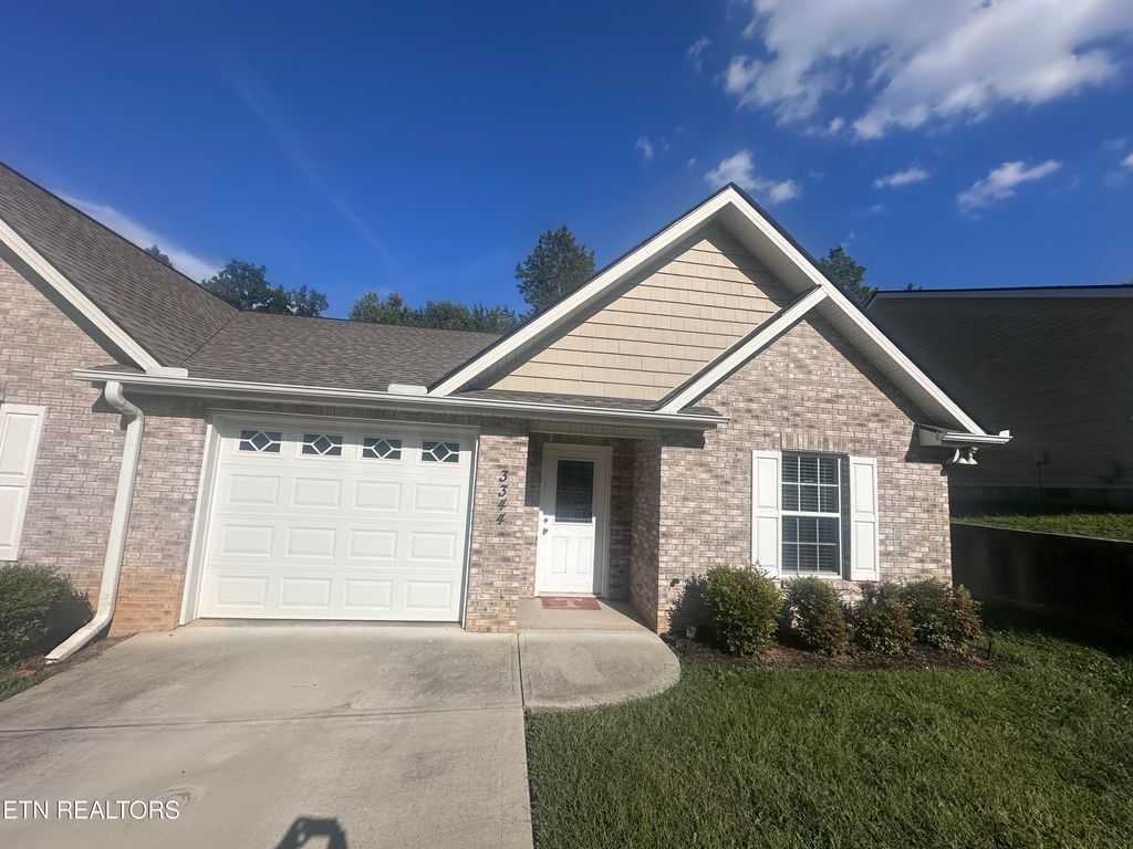 Photo of 3344 Cummins Lane Lane, Knoxville, TN 37921 (MLS # 1331101)