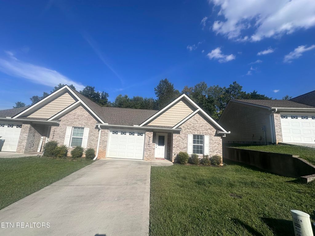Photo of 3344 Cummins Lane Lane, Knoxville, TN 37921 (MLS # 1331101)