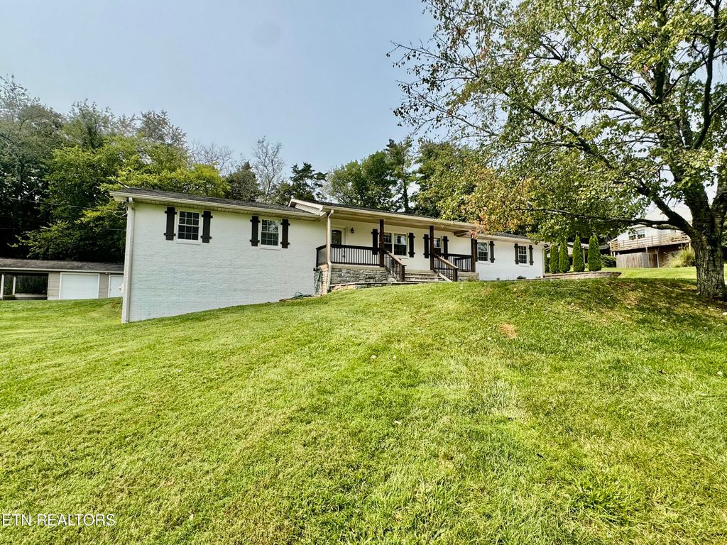 Photo of 719 Mcfee Rd, Knoxville, TN 37934 (MLS # 1313028)