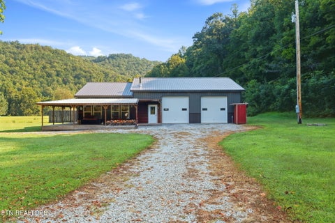 Tiny photo for 8734 Stoney Fork Rd, Huntsville, TN 37756 (MLS # 1357682)