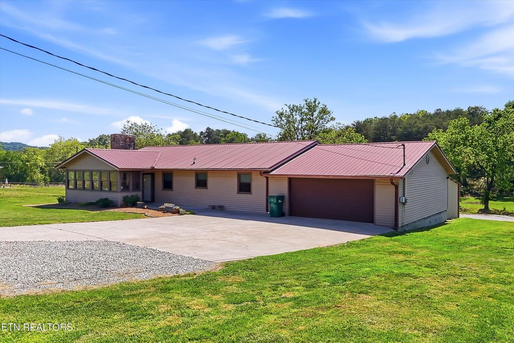 Photo of 5321 Roberts Rd, Corryton, TN 37721 (MLS # 1339665)