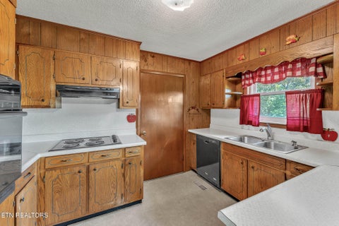 Tiny photo for 228 Crestwood Circle, Decatur, TN 37322 (MLS # 1355799)