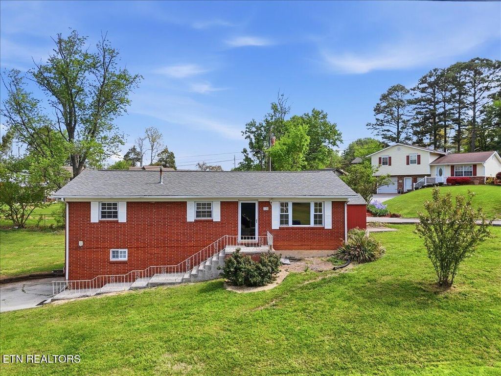 Photo of 1106 Lockhart Rd, Jefferson City, TN 37760 (MLS # 1335918)