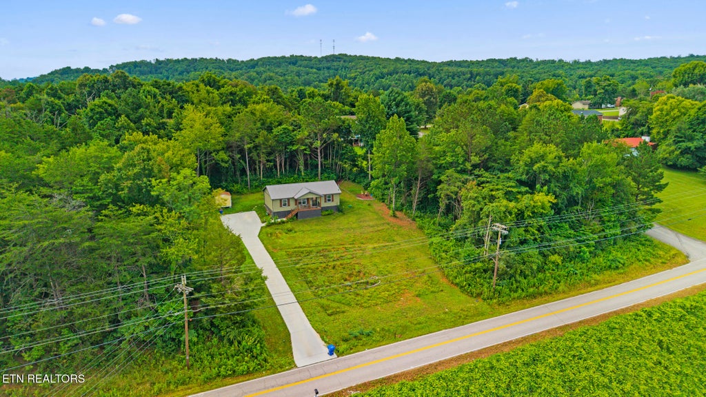 Photo of 112 Highland View Drive, Knoxville, TN 37920 (MLS # 1359154)