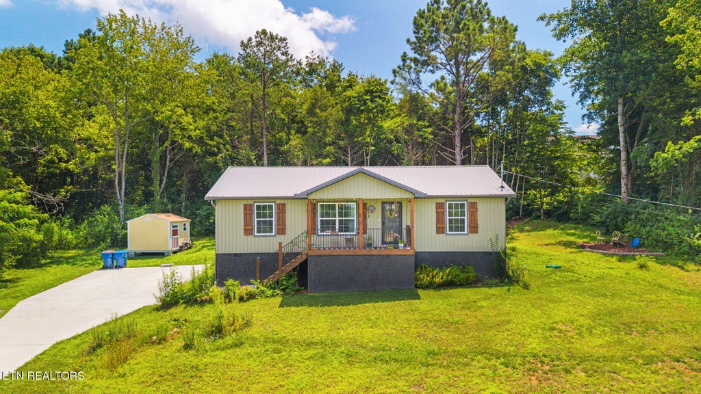 Photo of 112 Highland View Drive, Knoxville, TN 37920 (MLS # 1359154)