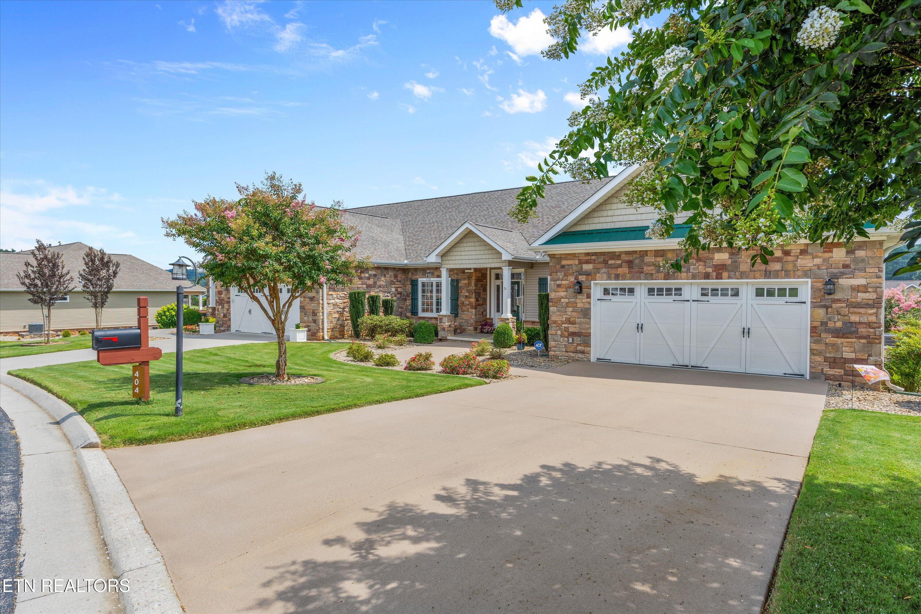404 Chota Landing Way