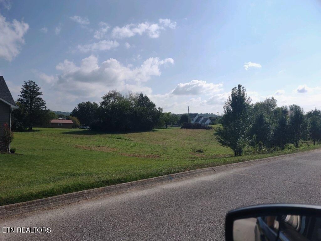 Photo of 0 Fincastle Drive, LaFollette, TN 37766 (MLS # 1298457)