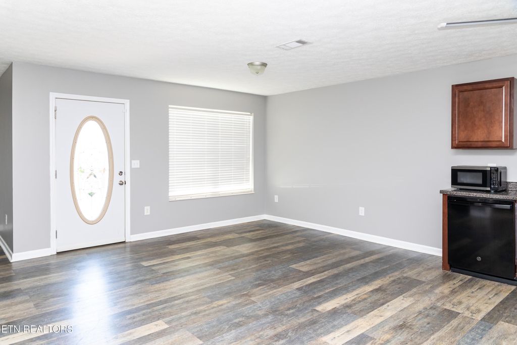 Photo of 1909 Heather Lea Drive, Sevierville, TN 37876 (MLS # 1341287)