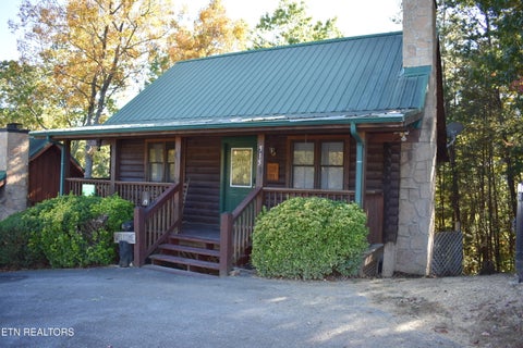 Tiny photo for 515 Chickasaw Gap Way, Pigeon Forge, TN 37863 (MLS # 1360343)