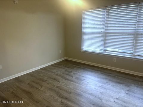 Tiny photo for 3921 Cherokee Woods Way #103, Knoxville, TN 37920 (MLS # 1324575)