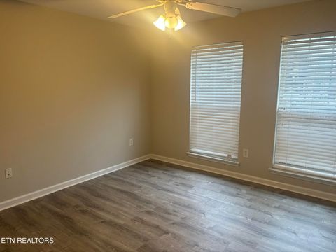 Tiny photo for 3921 Cherokee Woods Way #103, Knoxville, TN 37920 (MLS # 1324575)