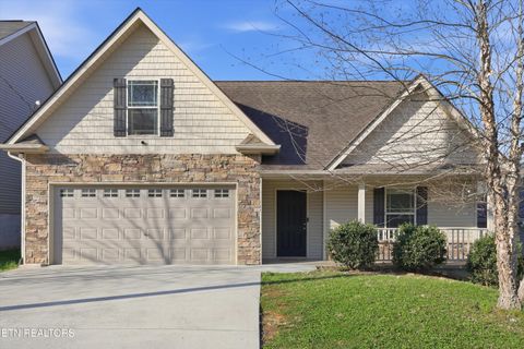 Photo of 1711 Cove Oak Lane, Knoxville, TN 37909 (MLS # 1333511)