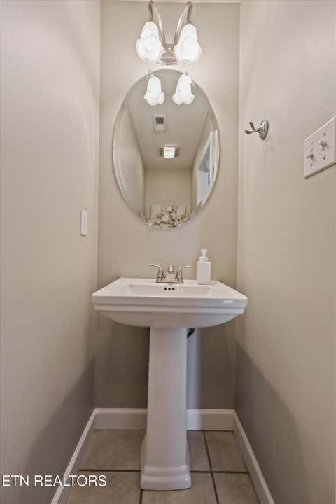 Tiny photo for 2506 Kenzie Drive, Louisville, TN 37777 (MLS # 1350172)