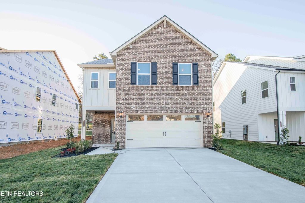 Photo of 12738 Duckfoot Lane (Lot 10) Ln, Farragut, TN 37934 (MLS # 1284672)