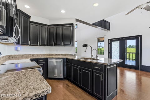 Tiny photo for 656 Oxford Rd, Jefferson City, TN 37760 (MLS # 1348175)