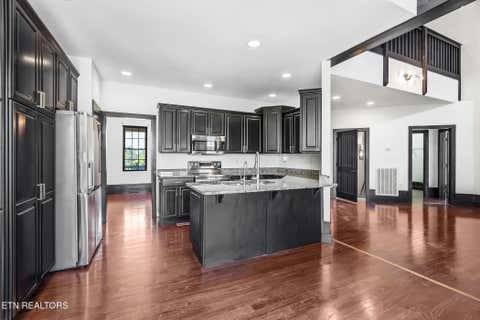 Tiny photo for 656 Oxford Rd, Jefferson City, TN 37760 (MLS # 1348175)
