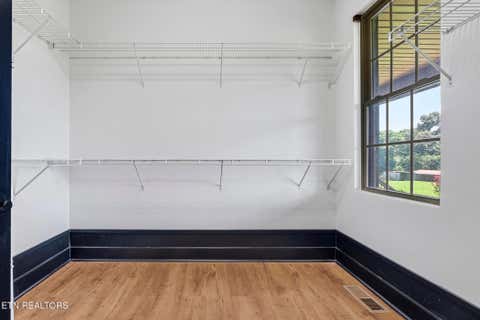 Tiny photo for 656 Oxford Rd, Jefferson City, TN 37760 (MLS # 1348175)