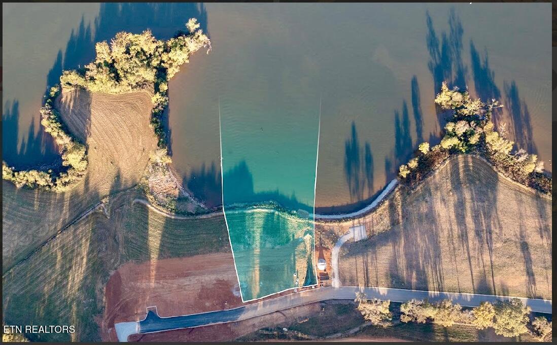 419 Arcadia Peninsula Way