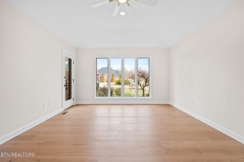 Tiny photo for 452 Mariner Point Drive, Clinton, TN 37716 (MLS # 1328687)