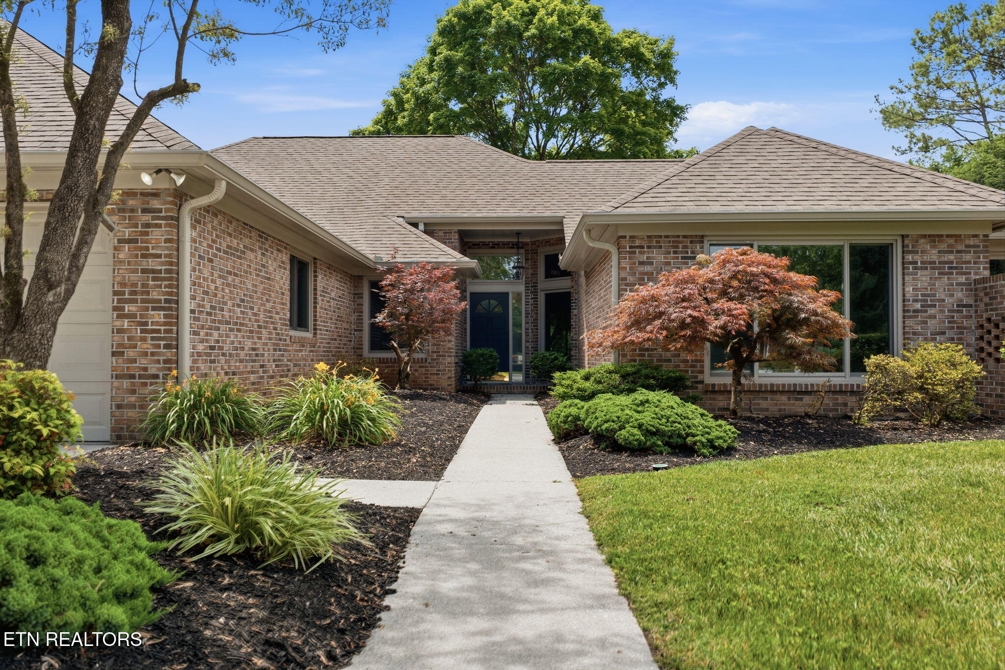 452 Mariner Point Drive