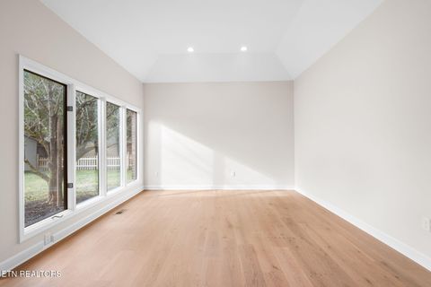 Tiny photo for 452 Mariner Point Drive, Clinton, TN 37716 (MLS # 1328687)