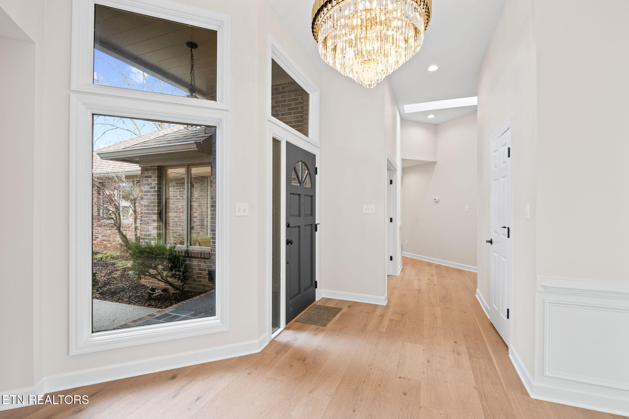 452 Mariner Point Drive