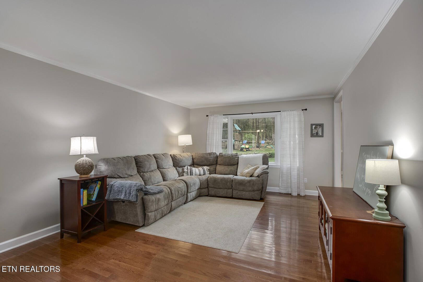1009 Woodward Park