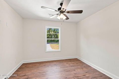 Tiny photo for 185 Brushy Valley Rd, Clinton, TN 37716 (MLS # 1355598)