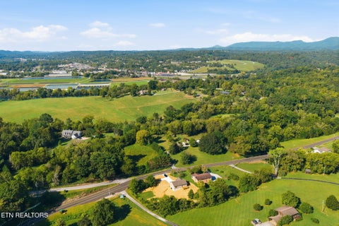 Tiny photo for 185 Brushy Valley Rd, Clinton, TN 37716 (MLS # 1355598)