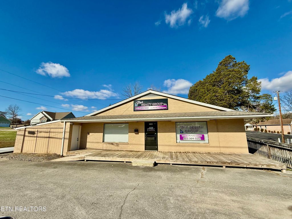 Photo of 1302 TAZEWELL Pike, Corryton, TN 37721 (MLS # 1284105)