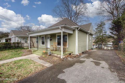 Tiny photo for 2502 Harvey St, Knoxville, TN 37917 (MLS # 1324332)