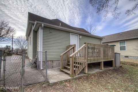 Tiny photo for 2502 Harvey St, Knoxville, TN 37917 (MLS # 1324332)