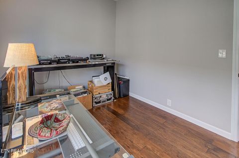 Tiny photo for 2502 Harvey St, Knoxville, TN 37917 (MLS # 1324332)