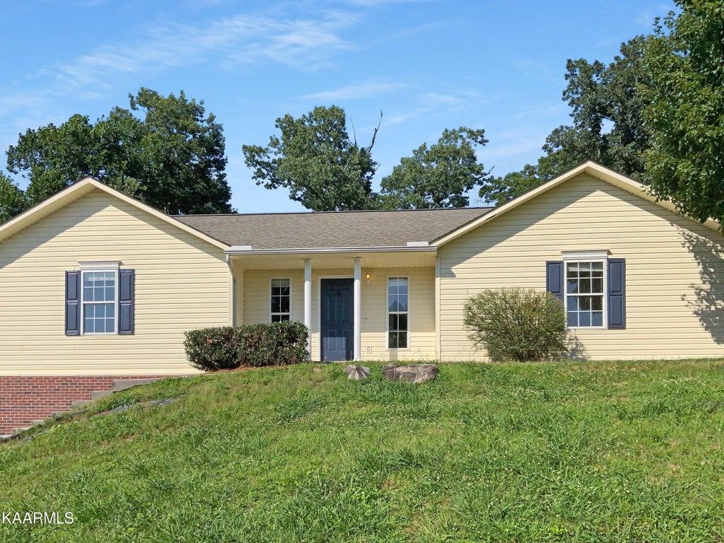 Photo of 6409 Ridge Run Drive, Knoxville, TN 37921 (MLS # 1233254)